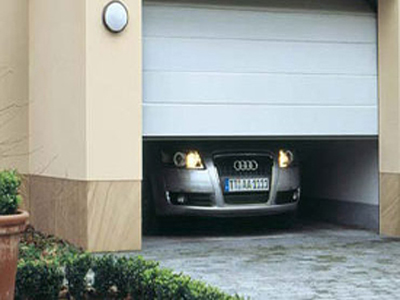 puertas automáticas de garaje seccionales en Benidorm puertas automáticas de garaje seccionales en Benidorm